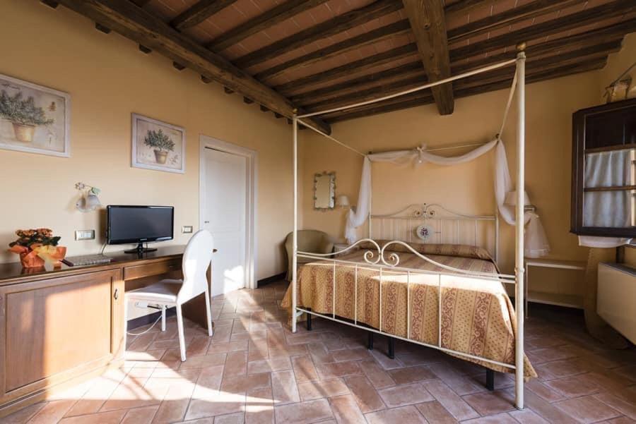 Agrihotel Il Palagetto Volterra Luaran gambar