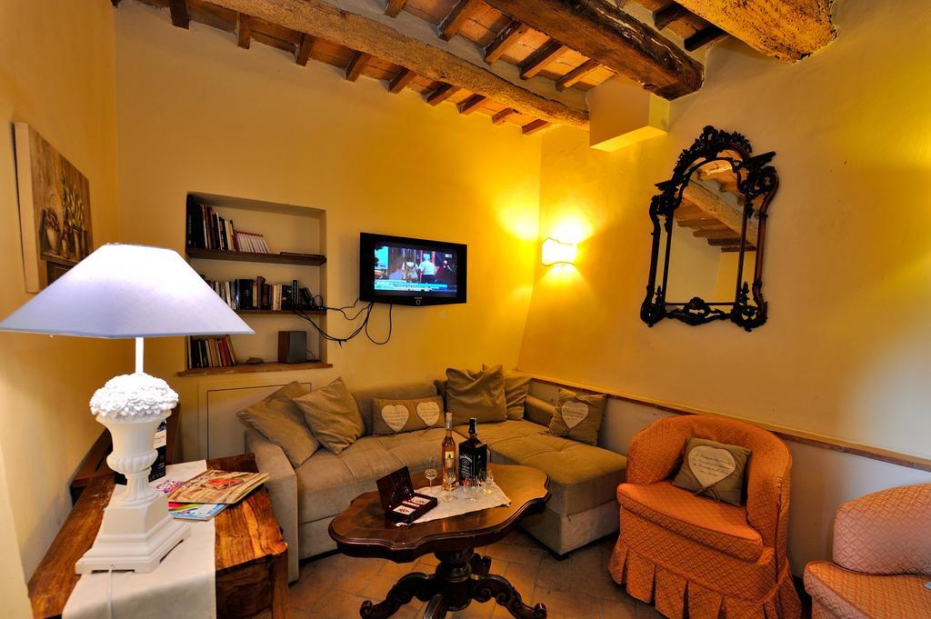 Agrihotel Il Palagetto Volterra Luaran gambar
